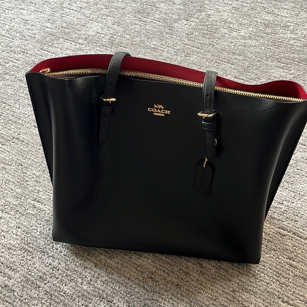Coach leather black shoulder bag